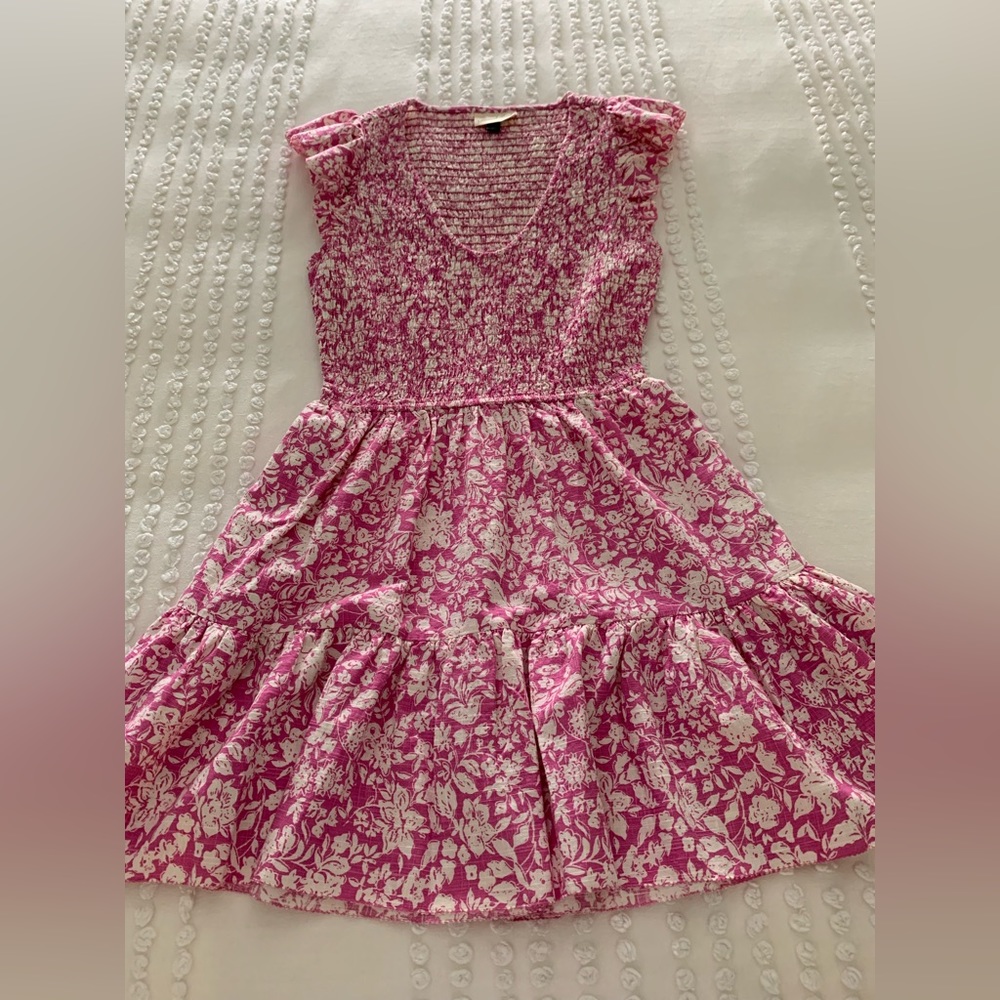 Universal Thread Size Small Summer Dress With Side Slit Pockets BNWOT